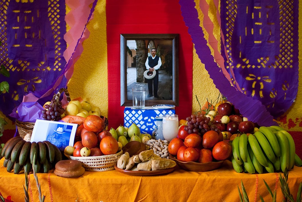 Viaje Mexico-altar-de-dia-de-muertos