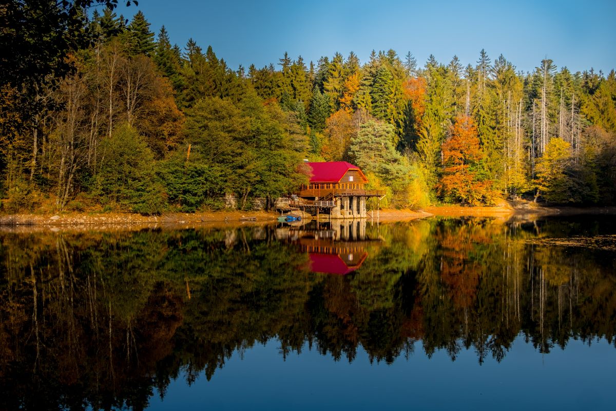 Viajar a Rumania-lago_rojo